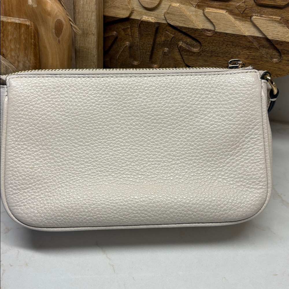 Coach Nolita shoulder/wristlet Chalk White - Picture 5 of 8